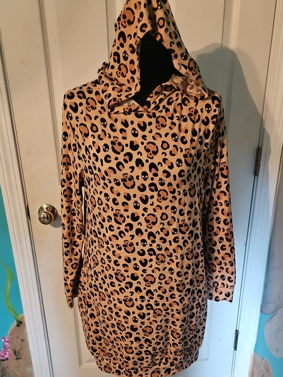 Other - Halloween Skulls Nightshirt And Socks